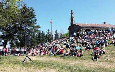 Bizkargi Eguna bertan behera utzi dute, udazkenean egiteko itxaropenez