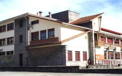 Jangelako dirulaguntza mantentzeko eskaera egin dute Amazabal erreferentzia zentrotzat duten herrietako alkateek