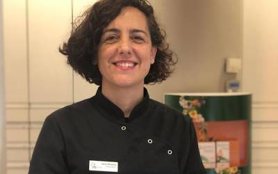 Leire Alvarez: "Ukitzen dugun guztia garbitzen dugu farmazian"