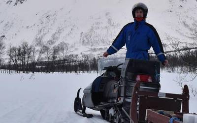 "Denok ezagutzen dugu elkar hemen, eta elkarri laguntzen diogu"