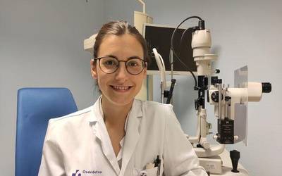 Leire Juaristi: "Adin guztietako pertsonei eragin diezazkieke kalteak gailu elektronikoak neurriz kanpo erabiltzeak"