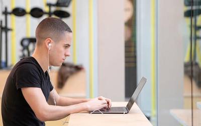 Mondragon Unibertsitateak COVID-19ari aurre egiteko hackatoian parte hartu du