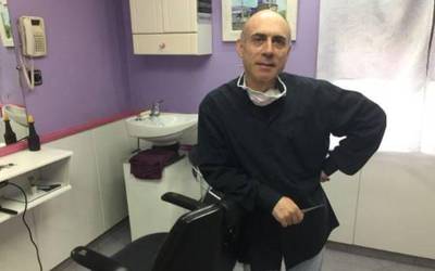"Atzokoa zoramena izan zen; 110 bat dei jaso genituen ilea mozteko txanda hartu nahian"