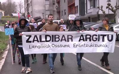 Zaldibar Argitu plataformak mobilizatzeko deia egin du biharko
