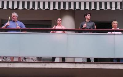 Zuberoa kaleko bizilagunek konfinamenduko azken festa ospatu zuten