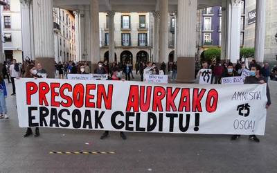 Presoen aurkako erasoak gelditzeko eskatu dute Ordiziako, Zaldibiako eta Beasaingo gazte asanbladek