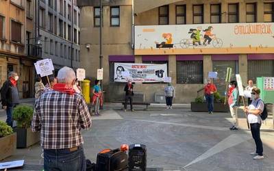 Pentsiodunek astelehenetako mobilizazioei ekin diete ostera ere