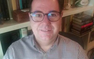 "Nola ekidin adikzioak erakundeetan" jardunaldia egingo du Iñigo Garatxenak, asteartean