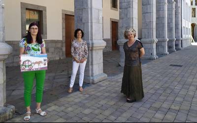 Idoia Ortegak irabazi du Trinitateetako danborrada iragartzeko kartel lehiaketa