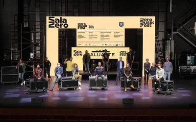 Zetak taldea Km Zero Musik Fest jaialdian