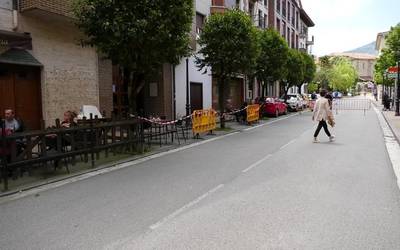 Idiazabalgo Udalaren aldetik Kale Nagusiaren zati  baten itxiera berriro egitea proposatu da