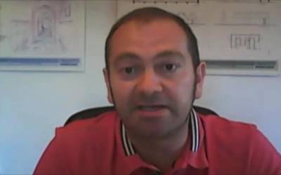 Mikel Martinez de Morentin: "5G teknologiak gizartearen kontrol gehiago ekarriko du"