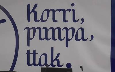 “Korri Punpa Ttak” leloa duen Kilometroetako abestia argitara atera da