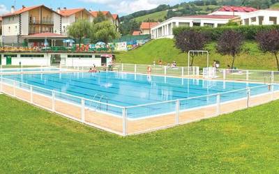 Leitzako igerilekua uda honetan ez irekitzea erabaki dute