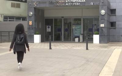 PCR bidezko kasu positiborik ez beste egun batez, Debagoienean