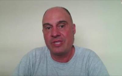 Iñaki Peña: "Argi eta garbi ikusten dut birusa ahulduta dagoela"