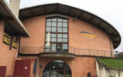 Karela kiroldegiak ekainaren 15ean irekiko ditu ateak