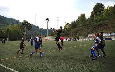 Dena ondo bidean, Sorako entrenamenduak eta partiduak irailean hasiko dira