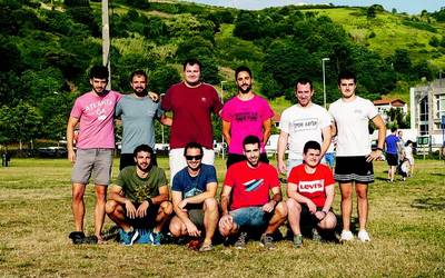 "Futbolaren bidez herri-izaera bultzatu nahi dugu"