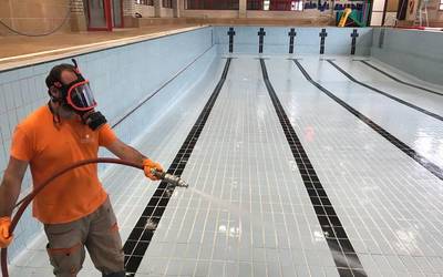 Astelehenean zabalduko dituzte Elkargunea eta Ugarteigarango igerileku irekiak