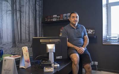 "Idazleok bakardadean lan egitera ohituta gaude"