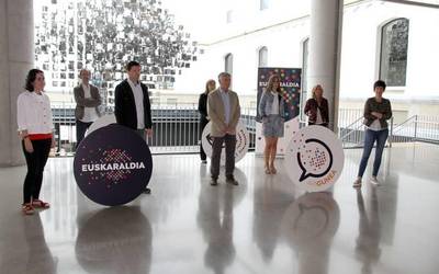 Euskaraldia enpresa, erakunde, elkarte eta entitateei begira