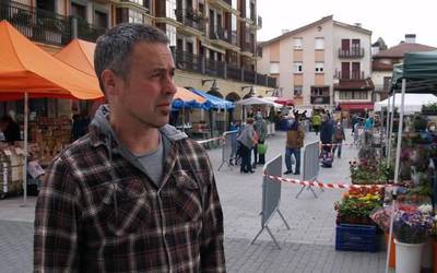 "Beharrezkoa bakarrik kontsumitu dugunean, sistema krisian sartu da"