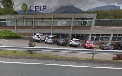 Enpresa-hitzarmenak berritu dituzte Abadiñoko LAIP eta Izurtzako Galvanizados Izurza enpresetan