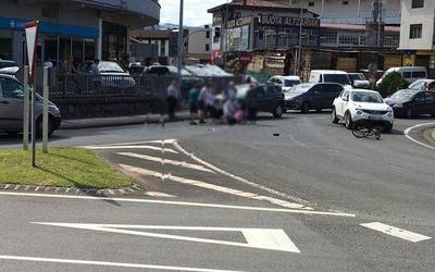 Txirrindulari bat zauritu da Landetan izan den trafiko istripuan