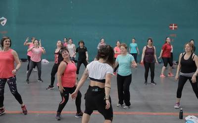 Dagoeneko eman daiteke izena uztaileko fitness ekintzetarako