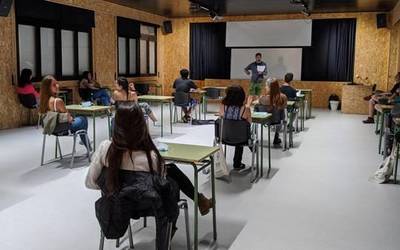 Unibertsitatera Sartzeko Ebaluazioa 44 ikaslek eginen dute