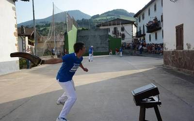 Laxoa berriz ere plazetara bueltatuko da asteburu honetan