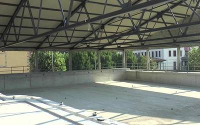 Egin dituzte igerilekuetako putzuak