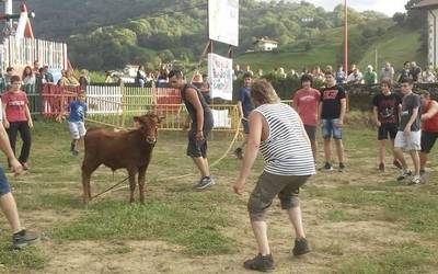 Donamariako bestak ere bertan behera utzi dituzte