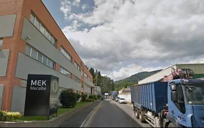 Mallabiko MEK taldeak likidazio fasean dauden Inyectados Gabi eta Galter enpresak eskuratu gura dituela dio ELAk