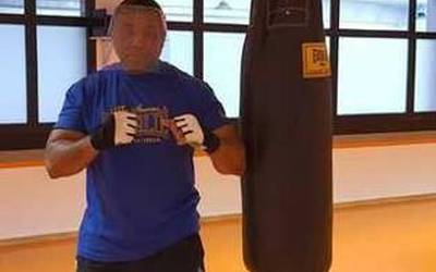 Boxeo ikastaroak abuztura luzatuko dira