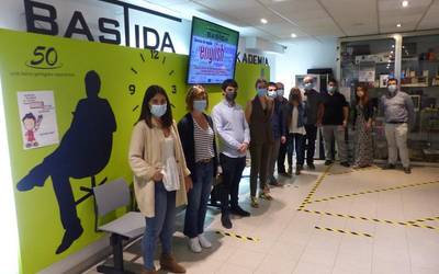Bastida Akademia ezagutzen izan dira Gipuzkoako hainbat hautagai jeltzale
