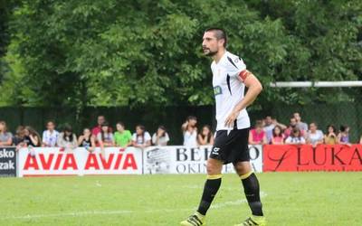 Mikel Azkoitik kontratua luzatu du Real Union taldearekin