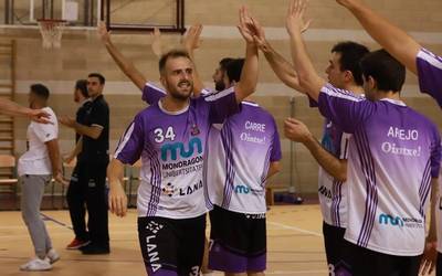 Ointxe!-k haserrea erakutsi du denbora faltagatik