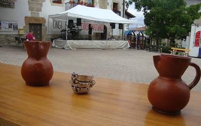 Festak bertan behera