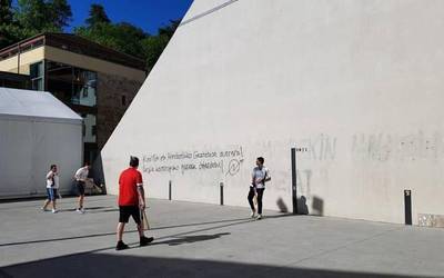 Pala egokituko txapelketatxoa jokatu da goizean Odietan