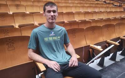 Beñat Rezusta hasi zaio neurria hartzen berriro ere pilotalekuari