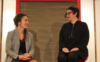 Feminismoa eta umorea zehar-lerro dituen emanaldia bihar