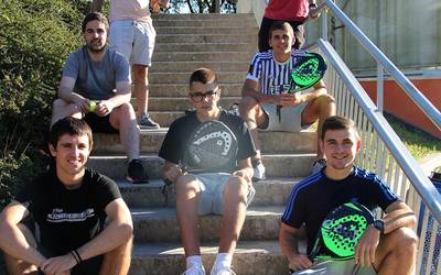 Finalaurrekoetara iritsi dira Mendaroko padel txapelketan