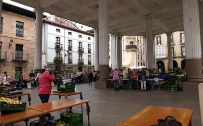 Normalidade berria itzuli da Ordiziako azokara