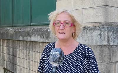 Mila Sukia: "Hausnarketa sakona egin behar dugu"