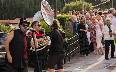 Paella txapelketarik ez, aurtengo Mallabiko Andra Mari jaietan