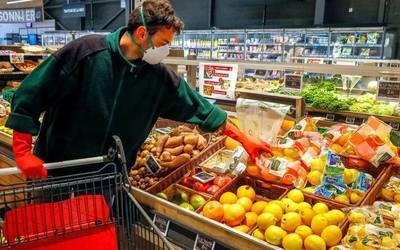 Leku publiko itxietan, heldu den astetik aitzinera maskara erabiltzea baitezpadakoa izanen da Ipar Euskal Herrian