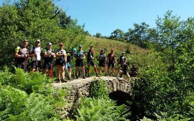 Aiaraldeko itzulia osatu dute mendiz mendi Goimazpeko kideek