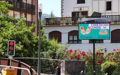 Ugarkaondoko trafikoa erregulatzeko semaforo berria Idiazabalen